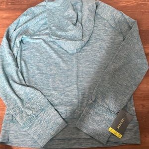 Blue Kohls long sleeve athletic shirt with hood, girls XL 14-16, new with tags